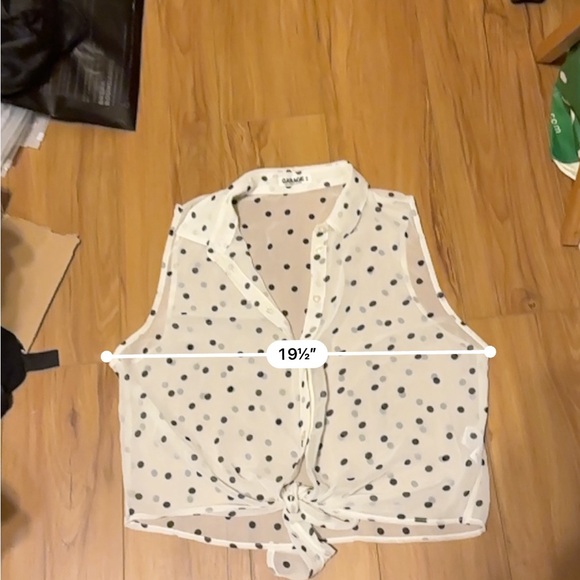 Garage Front Tie Polka Dot Top Size Medium - Picture 4 of 4